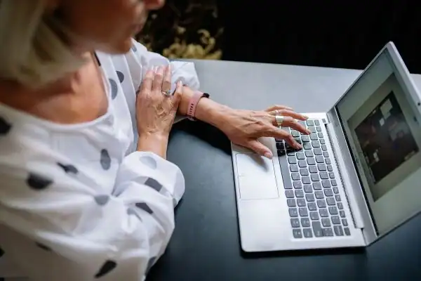 Image of woman attending online mediation Weymouth services from Barker Mediation